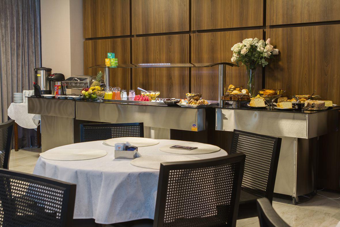 Itacolomi Hotel Piçarras Εξωτερικό φωτογραφία